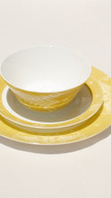 Load image into Gallery viewer, Yellow Aroo (Starflower)
