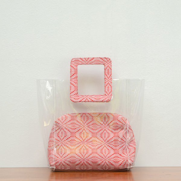 Lilly Red