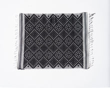 Load image into Gallery viewer, Queen’s Diamond
