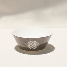 Load image into Gallery viewer, Black Kibin-Kibin (Holding Hands)
